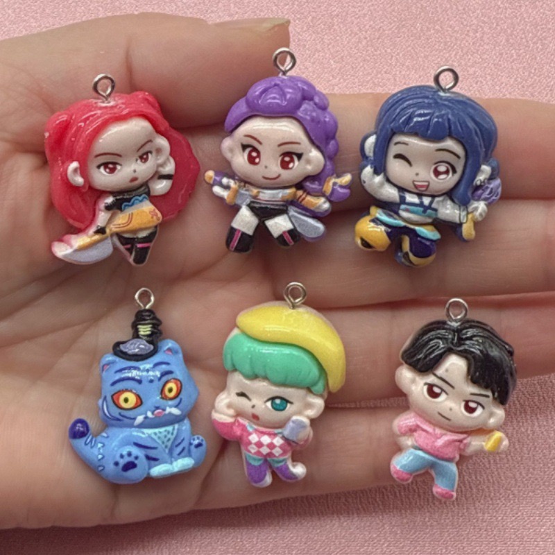 Jewelry Making With Resin - 10 stuks hars cartoon hangers, DIY